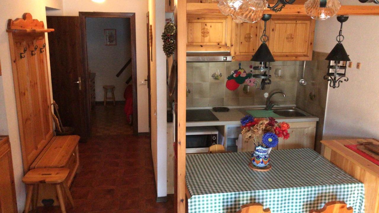 L'Atelier Du Temps - La Petite Maison De Pepa ลาซัลเล ภายนอก รูปภาพ