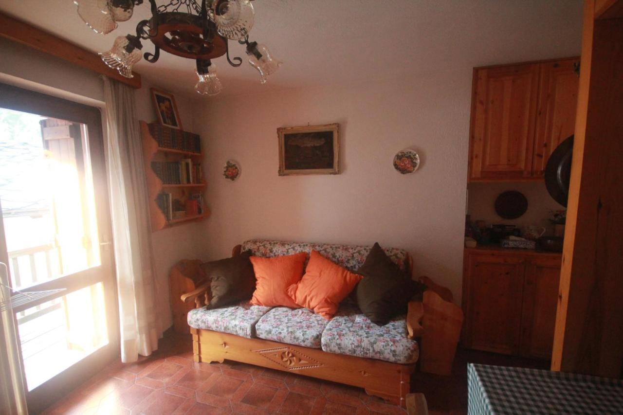 L'Atelier Du Temps - La Petite Maison De Pepa ลาซัลเล ภายนอก รูปภาพ