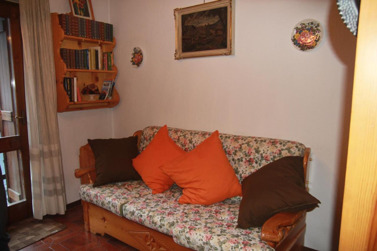 L'Atelier Du Temps - La Petite Maison De Pepa ลาซัลเล ภายนอก รูปภาพ
