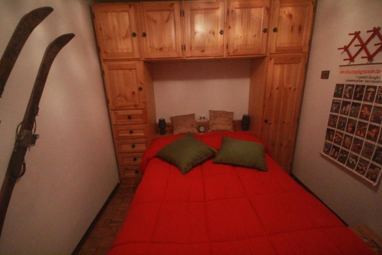L'Atelier Du Temps - La Petite Maison De Pepa ลาซัลเล ภายนอก รูปภาพ